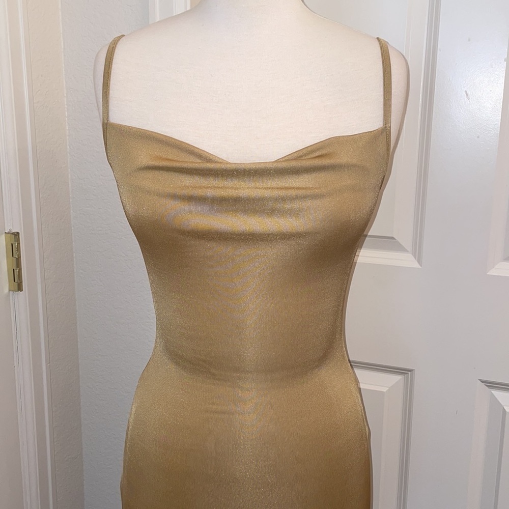 019: FOREVER 21 slinky form-fitting mini dress in cappuccino in women’s  Small - Picture 3 of 15